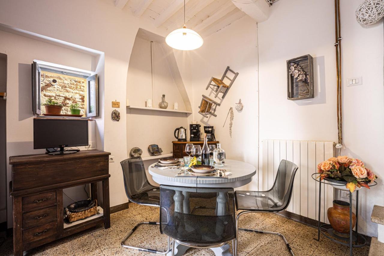 Angolo Della Cei Terricciola Exterior foto